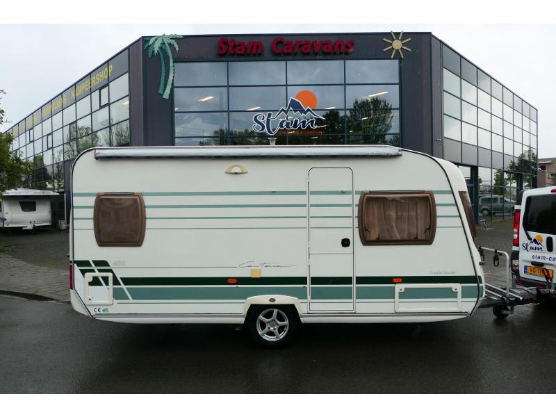Chateau Cantara 450 FHU mover, voortent en luifel 