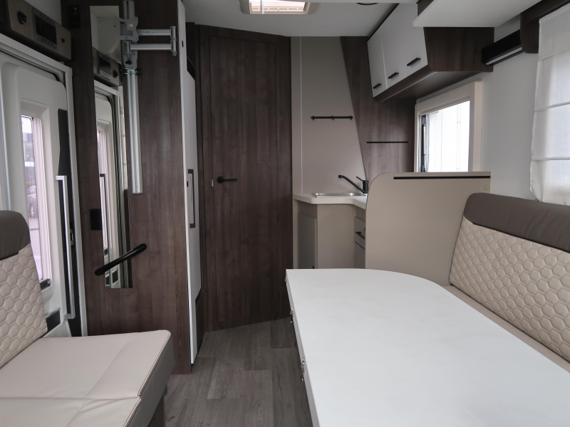 Benimar Cocoon 488 OPEN SPACE photo: 3