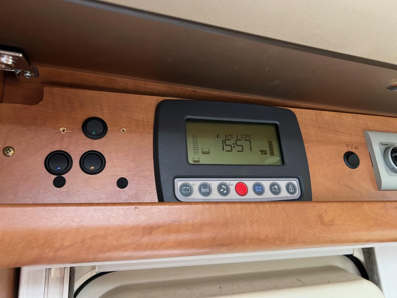 Carthago Chic C-Line I 5.0 QB queensbed , automaat  foto: 23