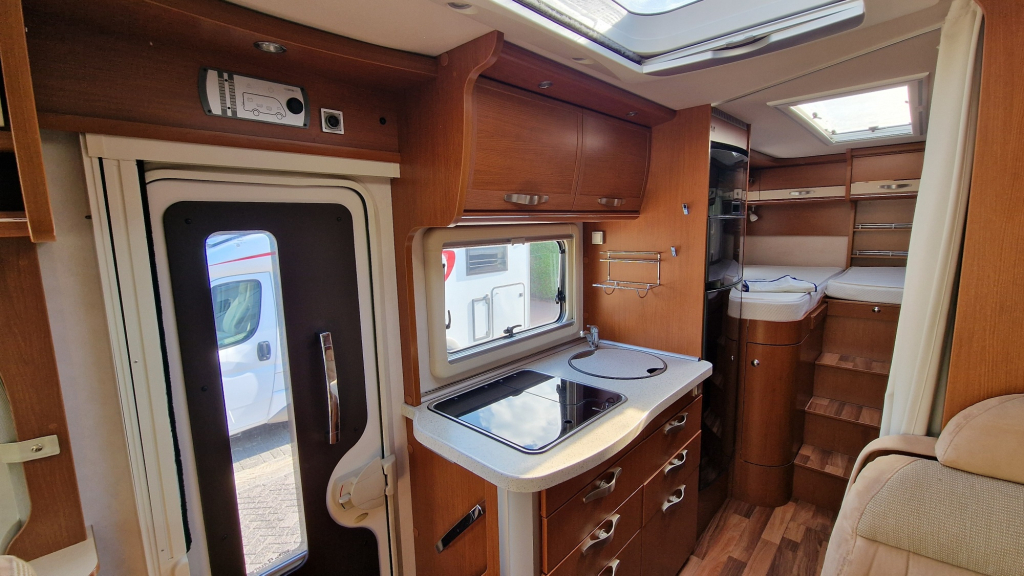 Hymer B 578 photo : 7