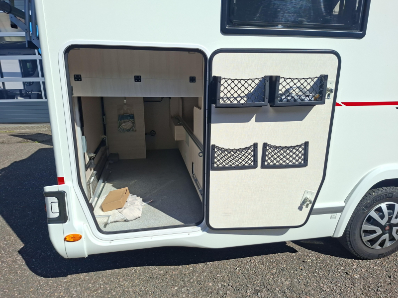Challenger Mageo 378 XLB face to face xl queensbed foto: 22