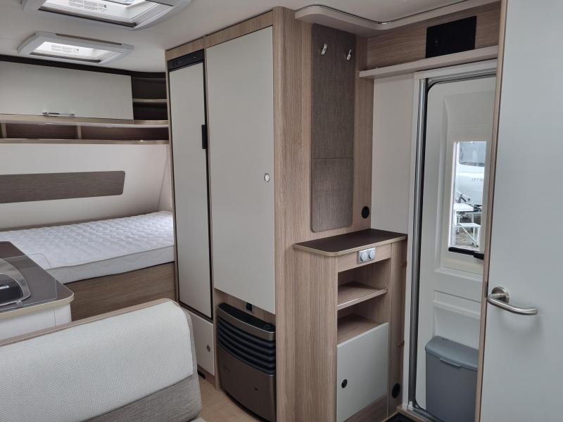 Bürstner Premio 395 TS Cassette luifel-Voortent  foto: 19