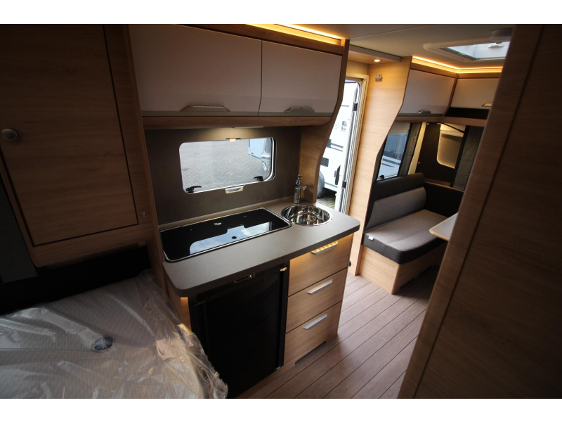 Knaus Sudwind Black Selection 460 EU AIRCO AKTIE JULI MAAND  foto: 10