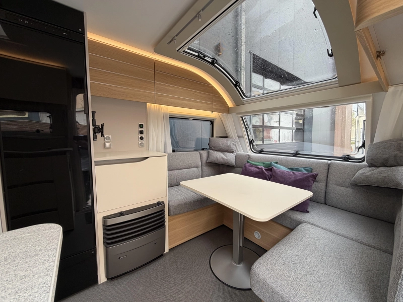 Adria Adora 542 UL Tr&egrave;s complet photo : 6