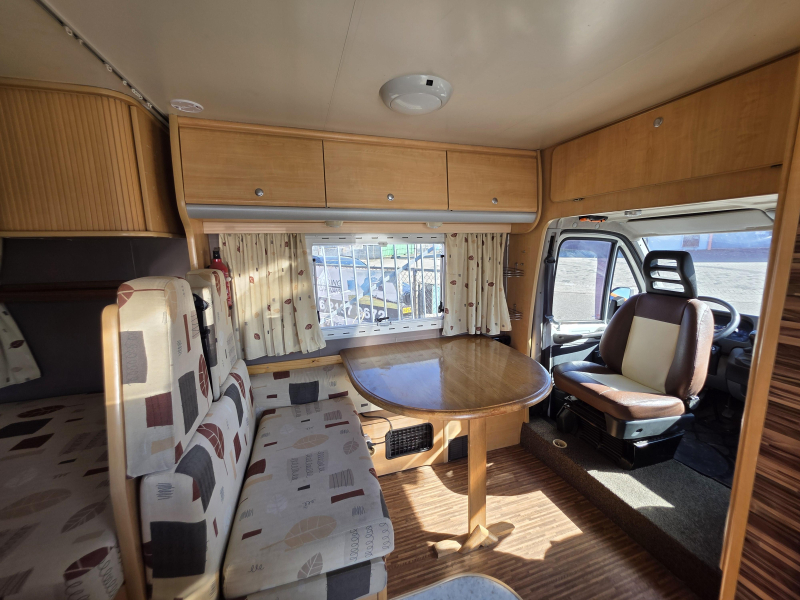 Autocaravana Chausson Welcome 70 2.8JTD 2002 foto: 4