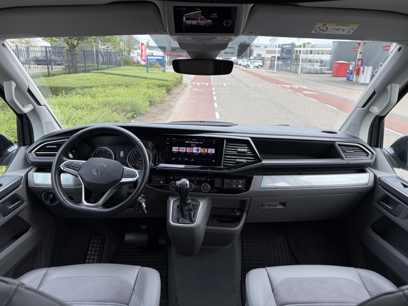 Volkswagen T6.1 California Ocean Edition 2023 27.000KM 204CV foto: 10
