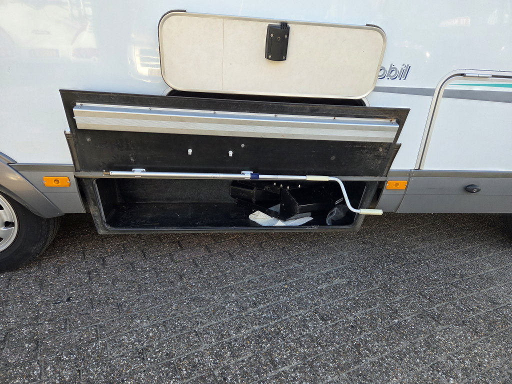 Hymer  B584 Fiat/Alko 2.8jtd 2003 foto: 6