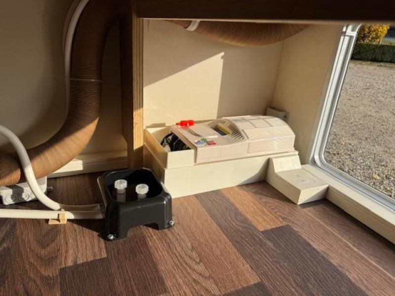 Knaus Sport 400 QD kleine caravan  foto: 20