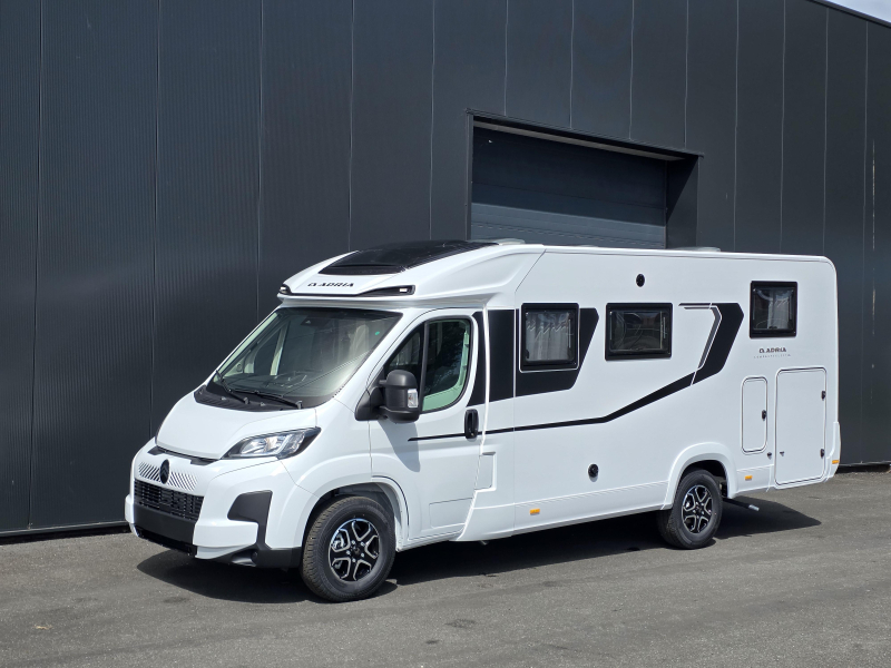 Adria Compact Select DL photo: 5