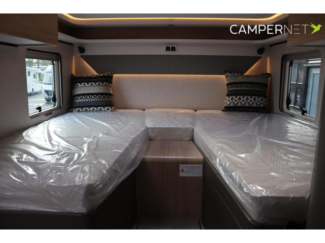 Hymer GT-S 685 170pk Automaat | Face to Face | Oven | Dieselverwarming | Winterpakket | Gescheiden Douche | Lengtebedden | Nieuw uit v foto: 19