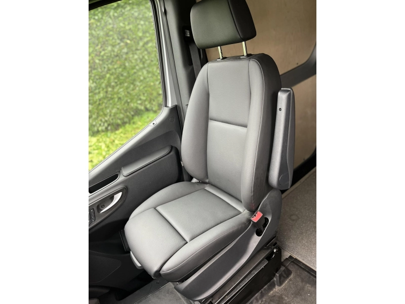 Mercedes-Benz Sprinter 6 CIL! L4H2 - VOLLE OPTIONEN Foto: 14