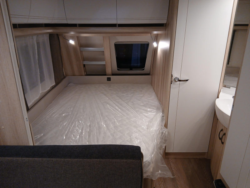 Hobby De Luxe 400 SFE foto: 5