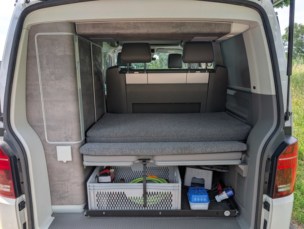 VOLKSWAGEN CALIFORNIA photo : 10
