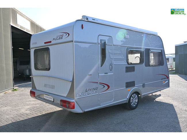 Eriba Living Pulse 440 Foto: 3