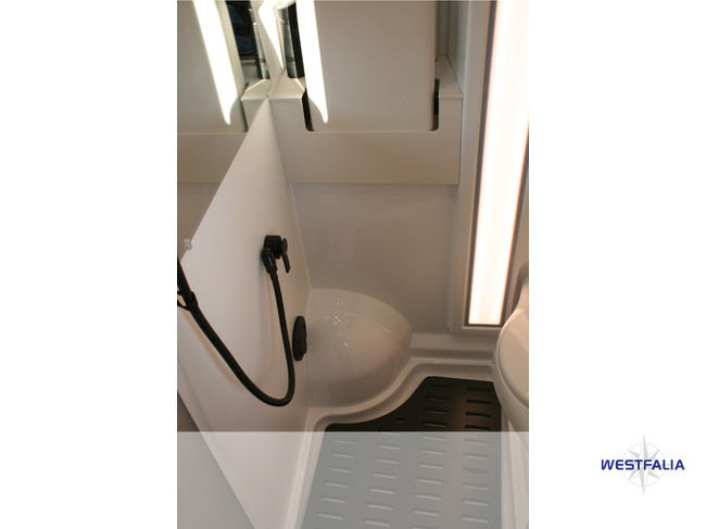Westfalia James Cook 600D Classic 150pk Aut. De ultieme buscamper op basis Mercedes Benz foto: 22