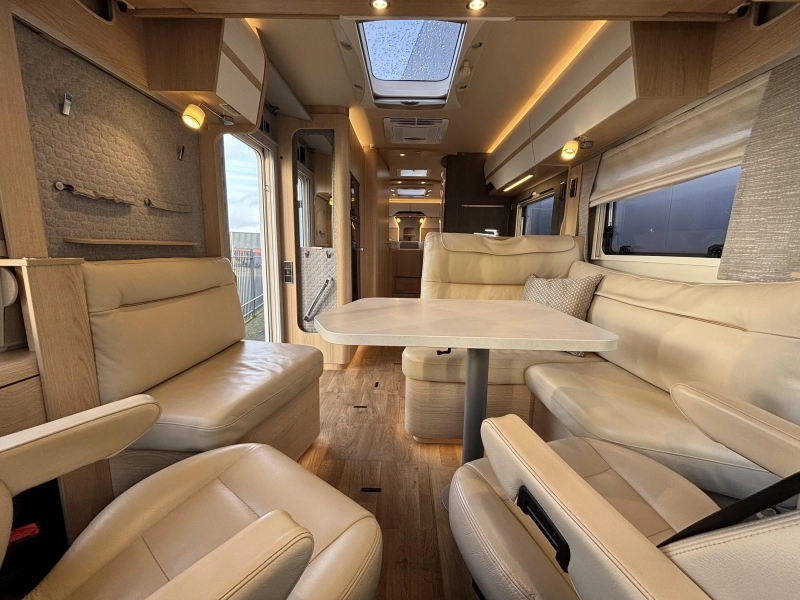 Hymer B ML I 880 Aire acondicionado, antena parab&oacute;lica, autom&aacute;tico foto: 7