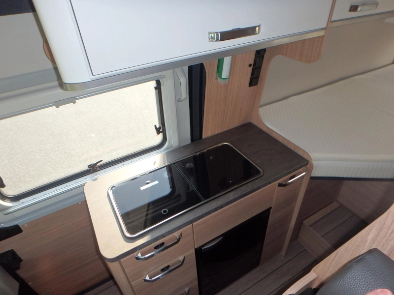 Weinsberg CaraBus 600 ME FIRE EDITION foto: 17