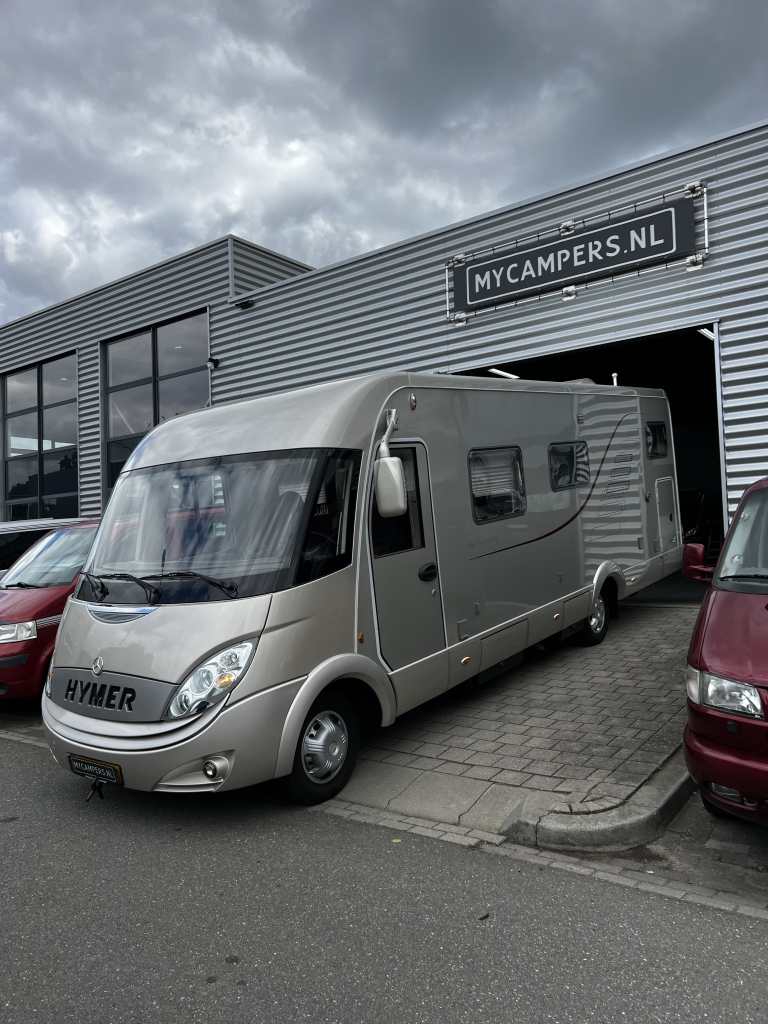 HYMER S 800 photo : 0