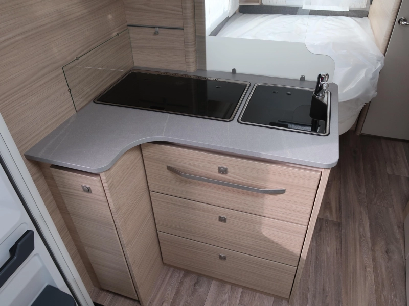 Fendt Bianco Activ 495 SFE MET DWARS KEUKEN !  foto: 12