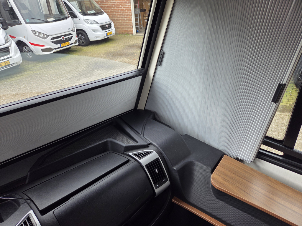 Pilote Sensation P740 Queensbed 2018 foto: 6