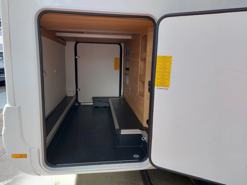 Adria Matrix 600 SL Lits jumeaux/Lit pavillon/TV/Batterie photo : 23