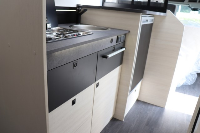 Virtually new Exclusive Line 660 Chausson AUTOMATIC double access door Artic pack (70 photo: 42