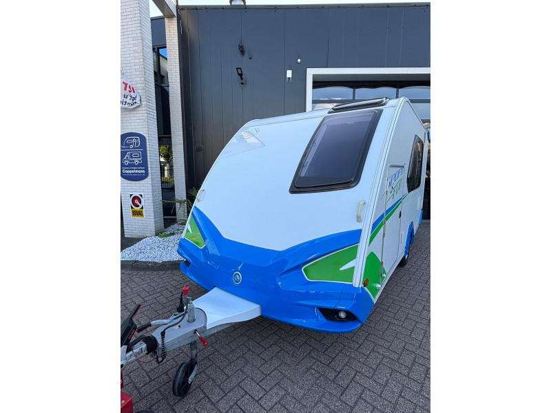 Knaus Sport and Fun 480 QL Mover Cassette awning photo: 4