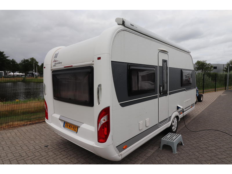 Hobby Excellent 460 UFE Mover/ Luifel/ Fdrager  foto: 2