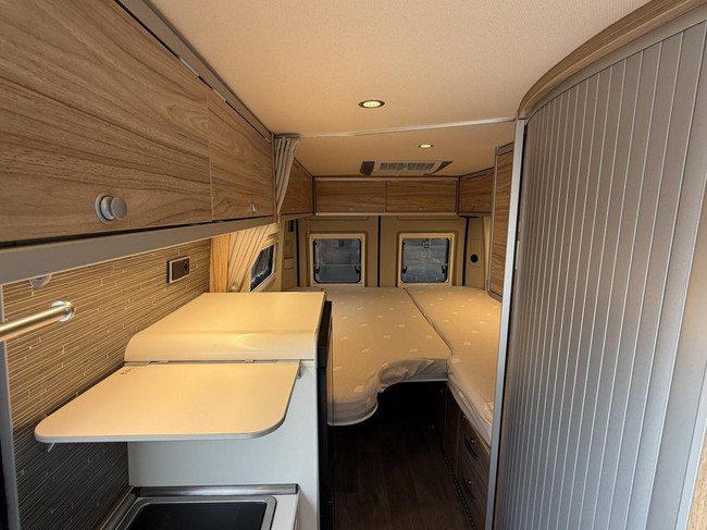 Hymer Yellowstone Cross-Over 180PK 9T-Automaat Enkele Bedden Zonnepanelen foto: 19
