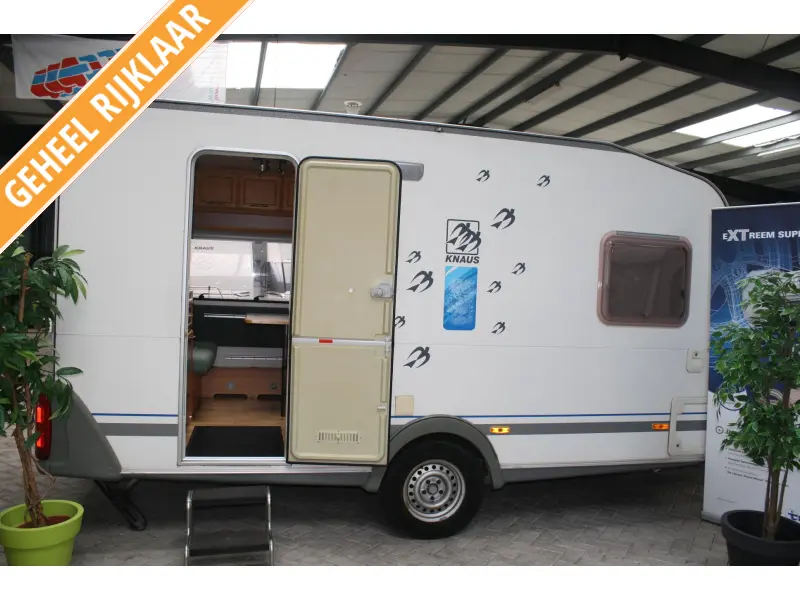 Knaus Azur 400 TS  hoofdfoto: 1