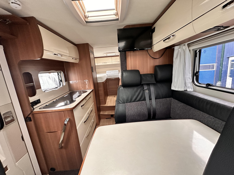 LMC Passion T 663 G 2000€ gratis extra opties  foto: 7