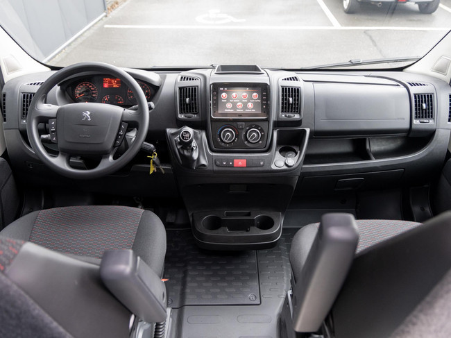 Peugeot Boxer 2.2 BlueHDi 140 L3H2 3.3t VAN-Jorn modulaire buscamper, ready to ride (DEMO) foto: 8