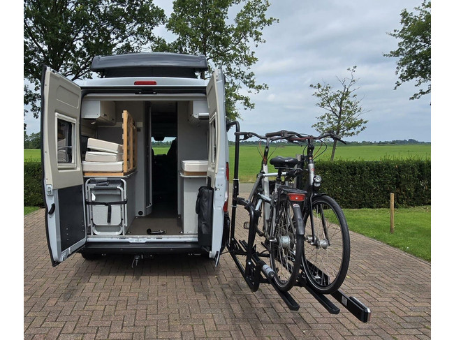 Hymer Free 600 * 9-Gang-Automatik * E-Bike-Träger * Hubdach Foto: 2