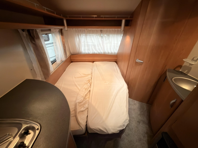Kip Sky line Special 47 TDB +avance+mover+toldo foto: 10