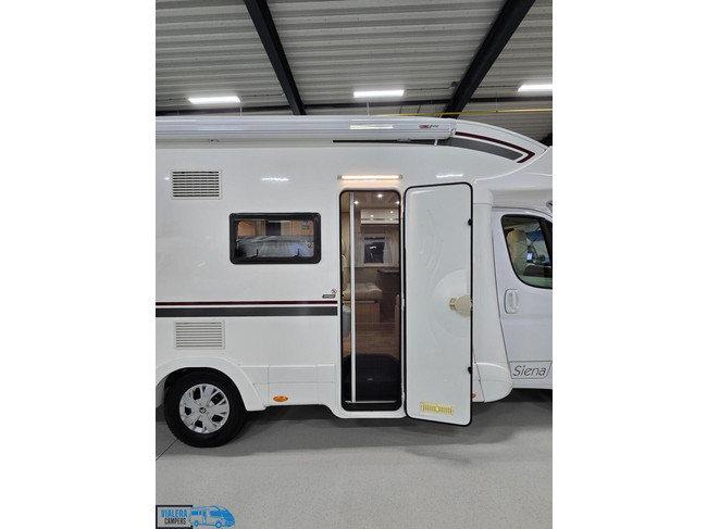 RAPIDO PLA Siena 385 * 5-PERS* topstaat* Lengtebedden foto: 1