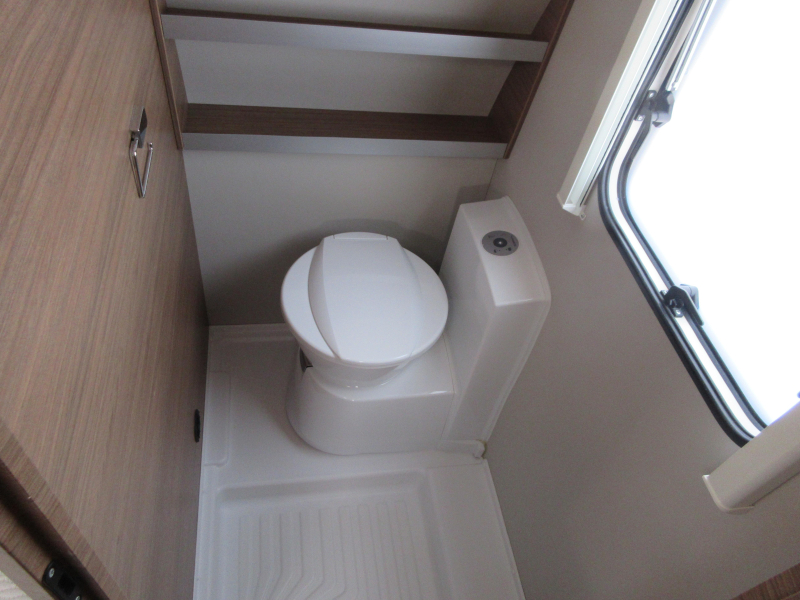 Knaus Sport E-Power Selection 500 FU MUY COMPLETO Y CAMA FRANCESA foto: 15