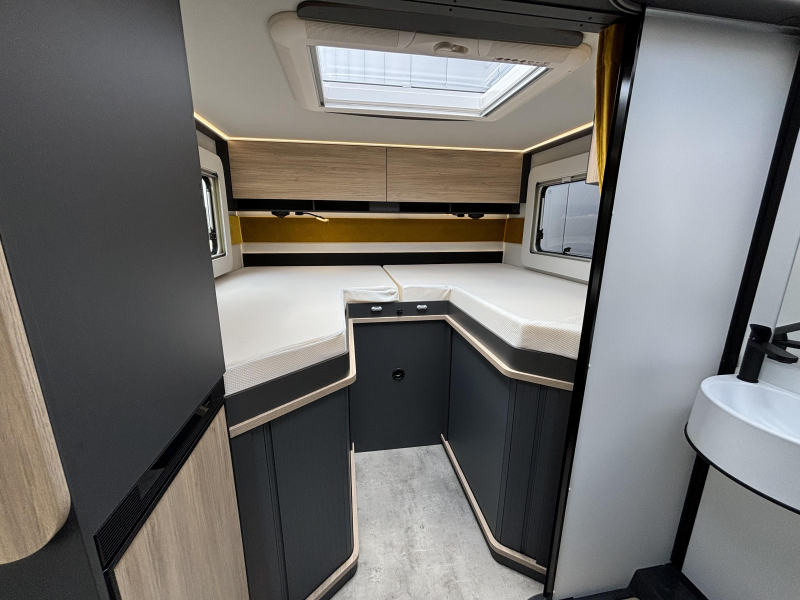 Frankia NOW 7.0L Camas individuales garaje foto: 18