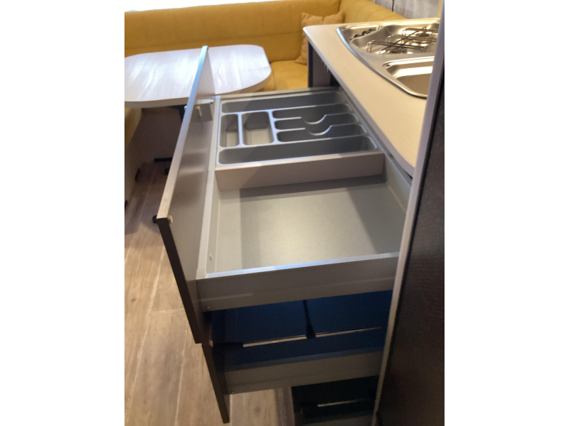 Dethleffs C'Go 495 FR mover/ ATC/omnistor foto: 13