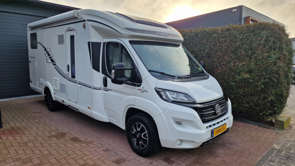 Hymer T 578 130PK Euro6 Enkele lengte bedden Garage LM-velgen etc etc