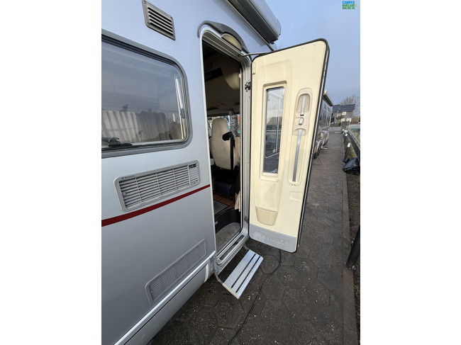 Hymer B 674SL foto: 10