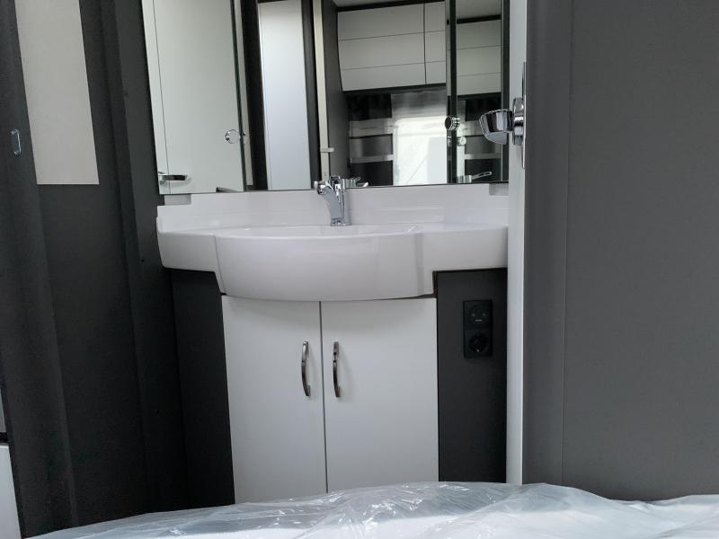 Hobby Excellent Edition 460 UFE Model 2025  foto: 4