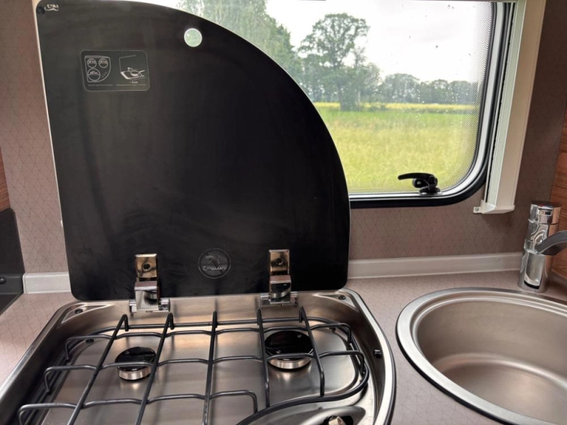 Weinsberg CaraHome 600 DKG 6 personas | ex-alquiler foto: 7