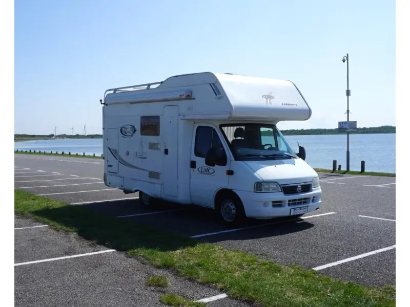 Adria Matrix Plus 670 SLT Airco/EP Level System