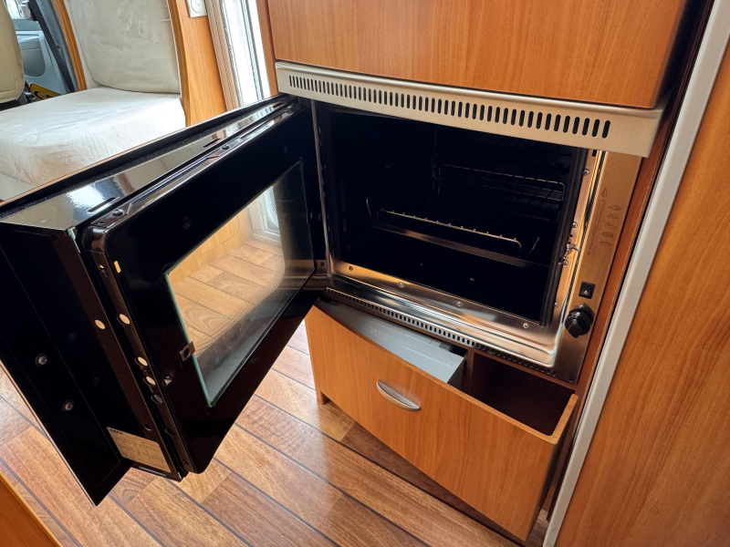 Hobby Van T 500 Compact Motorairco Foto: 15