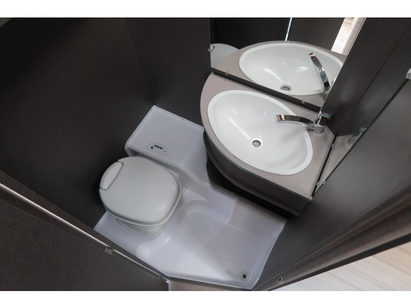 Dethleffs C'Joy 480 QLK ZGAN EN MET VOORTENT  foto: 8