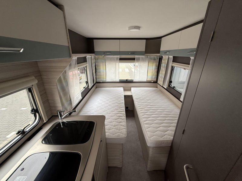 Dethleffs C'Joy 460 LE ZEER COMPLEET  foto: 4