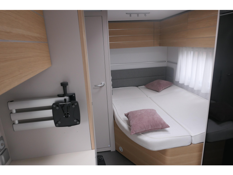 Adria Adora 522 UP Mover, Airco,deeltent  foto: 7