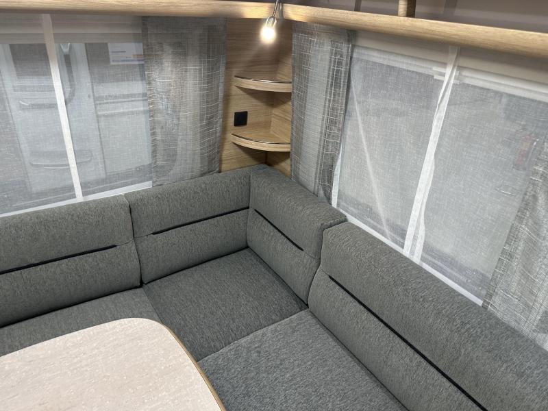 Fendt Bianco Selection 465 SFB + 1700KG+ Almeria+ €2000  foto: 8