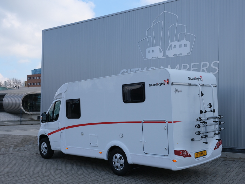 Sunlight V66 Compacte foto: 3