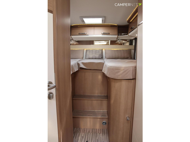 Carthago Malibu T460 2.3 Multijet 150pk | Lengtebedden | Dubbele bodem | Luchtvering | Lithium | Luifel | Veloslide | Pioneer multimedias foto: 17